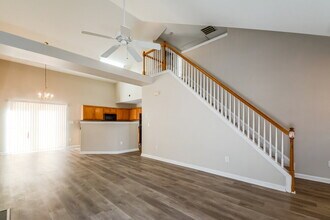 1910 Sterling Hill Dr in Fuquay Varina, NC - Building Photo - Building Photo