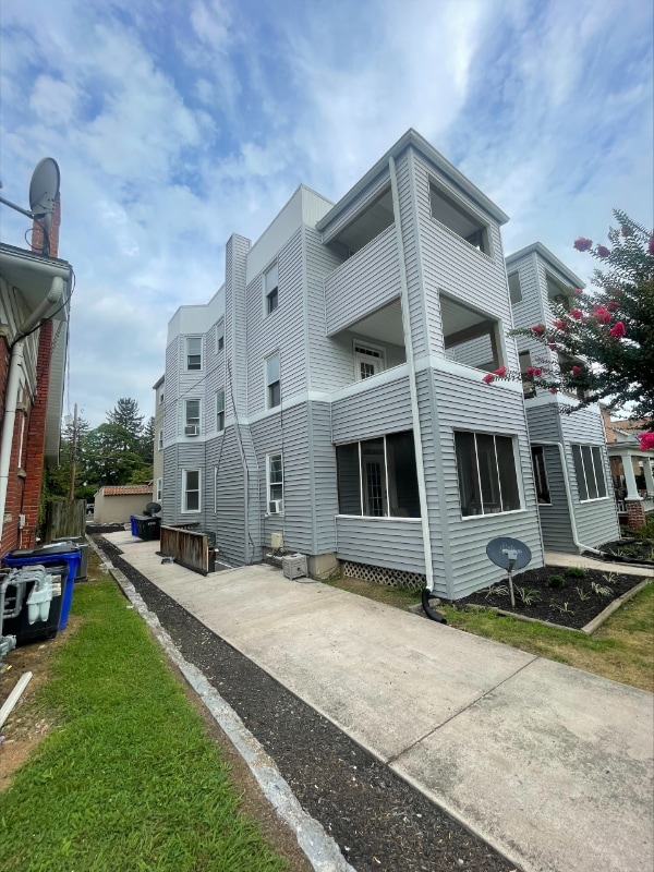 property at 1205 Potomac Ave