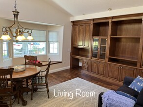 7573 E Camino Tampico, Unit Attached Suite in Anaheim, CA - Building Photo - Building Photo