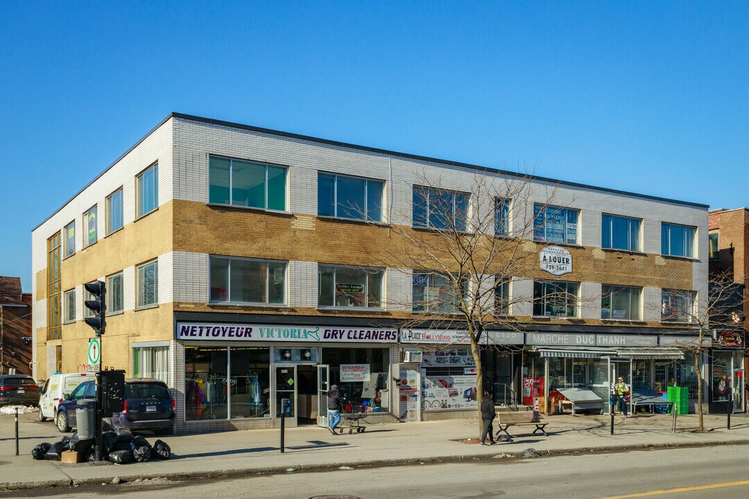 6410 Victoria Av in Montréal, QC - Building Photo