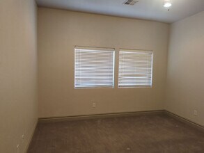 280 S Luce Del Sol in Saint George, UT - Building Photo - Building Photo