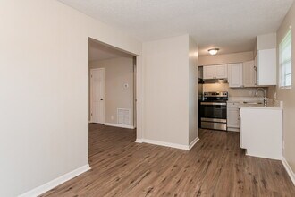 304 Citizen St in Green Cove Springs, FL - Building Photo - Building Photo