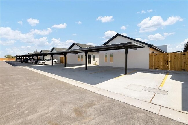 23 S 25th St in McAllen, TX - Building Photo - Building Photo