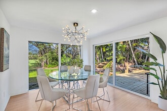 667 NE 105th St in Miami Shores, FL - Building Photo - Building Photo