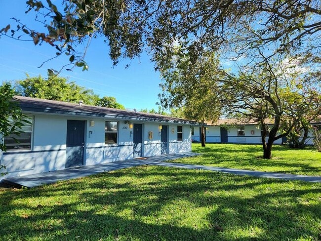 property at 1540 W 34th St