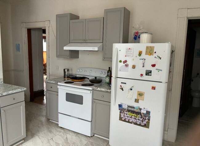 property at 12 Hickok Pl