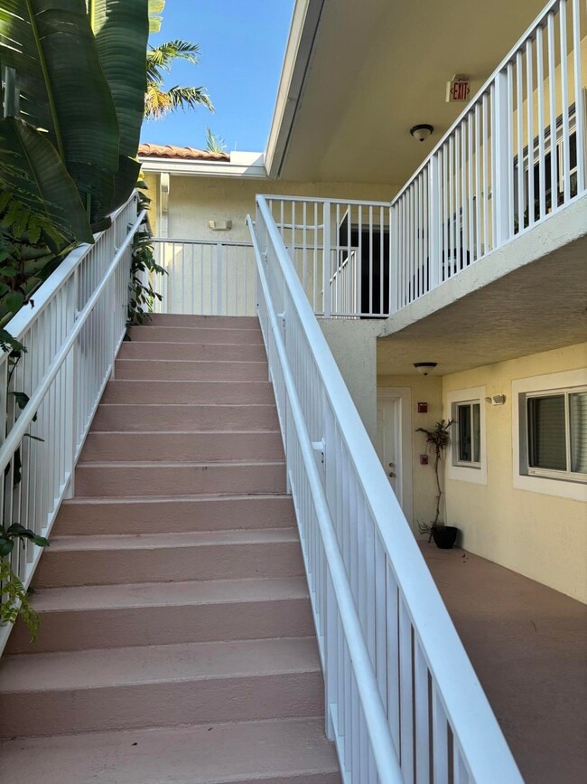 3474 Cypress Trail in West Palm Beach, FL - Building Photo - Building Photo