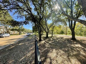 752 Memorial Mews St in Houston, TX - Building Photo - Building Photo