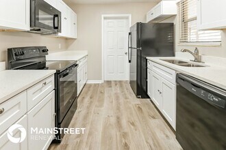 4433 Lane Ave S in Jacksonville, FL - Building Photo - Building Photo