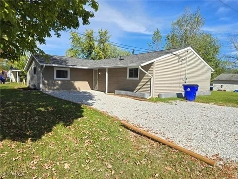 10306 Winthrop Rd in Streetsboro, OH - Building Photo - Building Photo