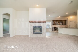 805 Joaquin Wy in Haslet, TX - Foto de edificio - Building Photo