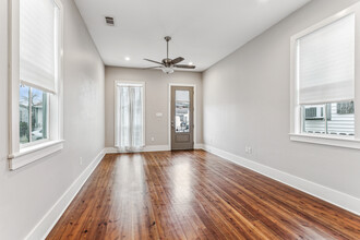 2014 Governor Nicholls St in New Orleans, LA - Building Photo - Building Photo