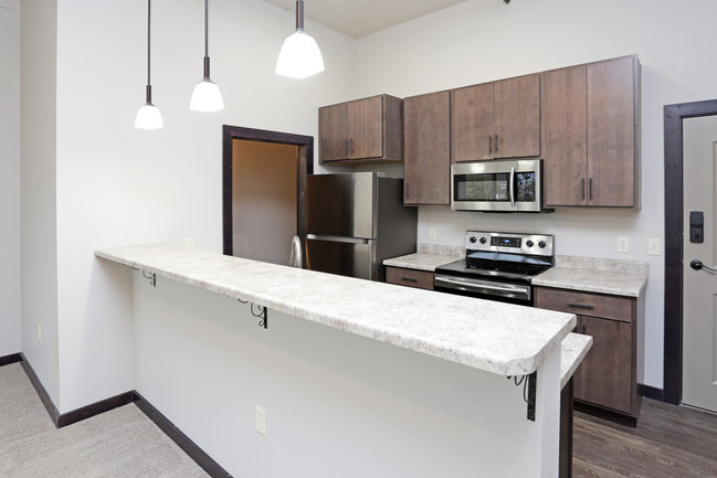 Bekins Luxury Lofts in Sioux City, IA - Building Photo - Interior Photo