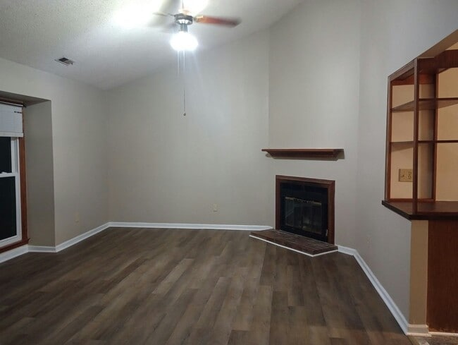 120 Homeplace Ct in Fayetteville, NC - Building Photo - Building Photo