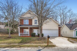 3538 Joel Turner Dr in Charlotte, NC - Building Photo