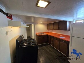 128 Monroe St in Billings, MT - Foto de edificio - Building Photo