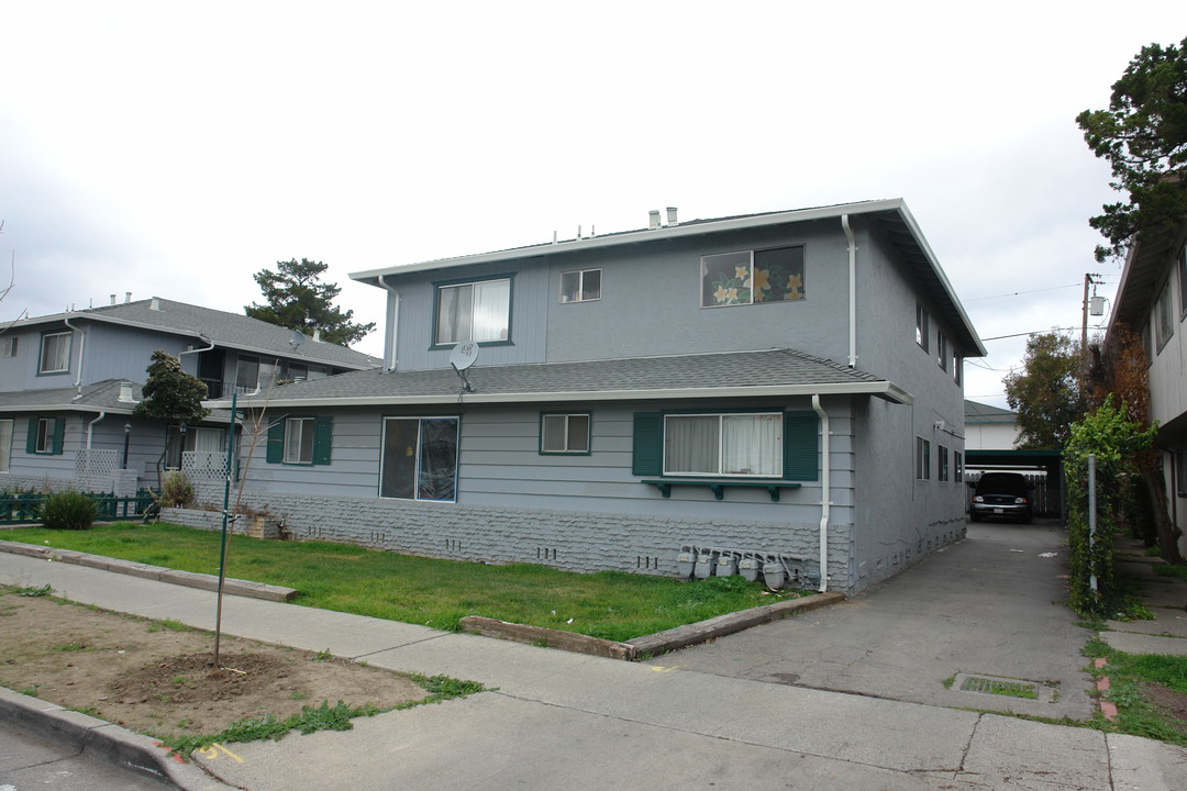 3837 Barker Dr in San Jose, CA - Building Photo