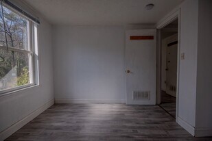 806 Lakeland St in Fayetteville, NC - Building Photo