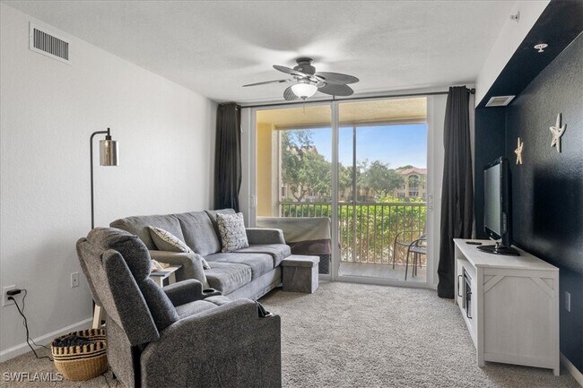 4109 Residence Drive in Ft. Myers, FL - Building Photo - Building Photo
