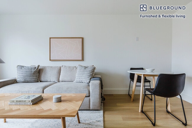 600 Columbus Ave in New York, NY - Building Photo - Building Photo