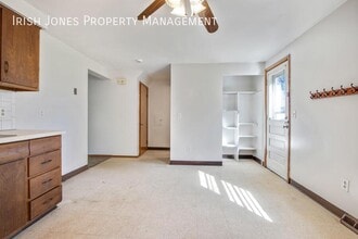 69 French Lea Rd in West Seneca, NY - Building Photo - Building Photo