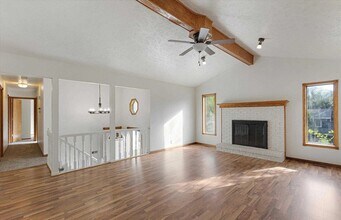12750 Forestdale Dr in Bellevue, NE - Building Photo - Building Photo