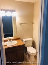 110 Chalfont Dr in Athens, GA - Building Photo - Building Photo