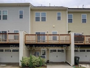 1014 Tender Dr in Apex, NC - Building Photo - Building Photo