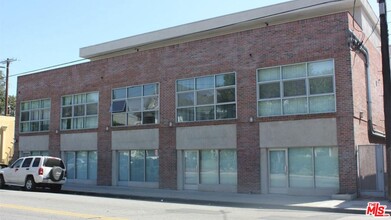 922 W 23rd St in Los Angeles, CA - Building Photo - Building Photo
