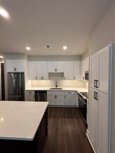3255 Carlisle St in Dallas, TX - Building Photo - Building Photo
