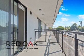 3450 W 43rd St in Los Angeles, CA - Building Photo - Building Photo
