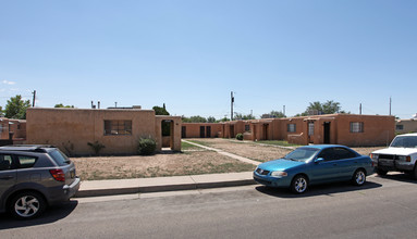 3516-3520 Ross Ave SE in Albuquerque, NM - Building Photo - Building Photo