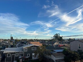 1341 58th Ave in Oakland, CA - Building Photo - Building Photo