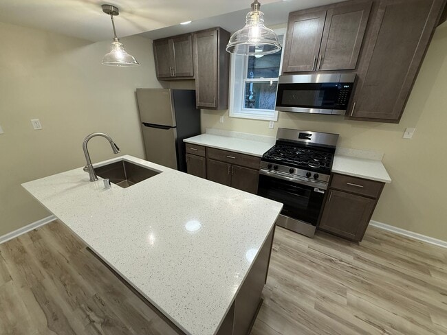 property at 2537 N Weil St