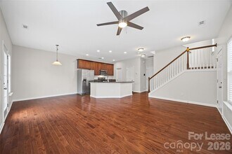 7333 Adare Mews Rd in Charlotte, NC - Building Photo - Building Photo