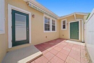7112 Five Oaks Dr in St. Cloud, FL - Building Photo - Building Photo