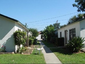 671 San Francisco Ave in Pomona, CA - Building Photo - Building Photo