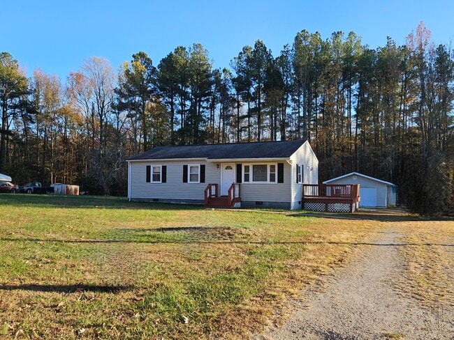 property at 10511 Thompkins Ln