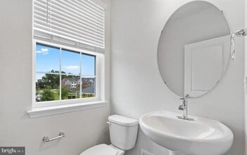 8710 Cherrybark Rd in Clinton, MD - Building Photo - Building Photo