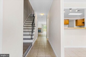 303 Kidwelly Ct in Exton, PA - Building Photo - Building Photo