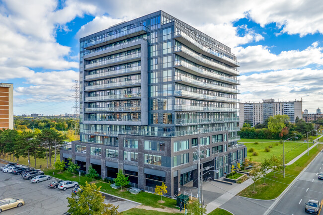 The Bennett On Bayview Condos in Toronto, ON - Building Photo - Building Photo