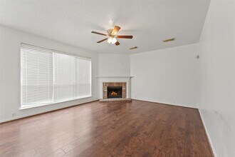 19118 Milloak Dr in Humble, TX - Building Photo - Building Photo