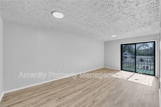 620 Celey St in Hampton, VA - Building Photo - Building Photo