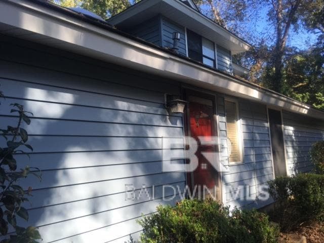 property at 6417 Cedar Bend Ct