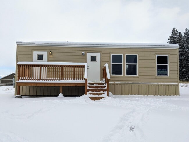 309 Smith Lake Rd in Kalispell, MT - Building Photo - Building Photo