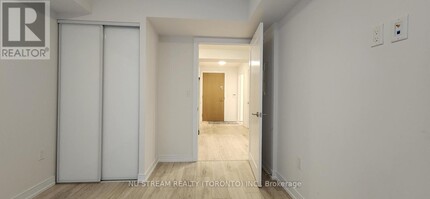 225-1225 Village Green Square in Toronto, ON - Building Photo - Building Photo