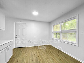 7702 E 113th St in Kansas City, MO - Building Photo - Building Photo
