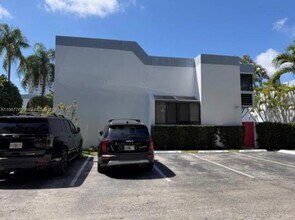 3089 NE 183rd Ln in Aventura, FL - Building Photo - Building Photo