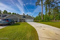 124 Catfish Ct
