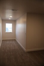 4805 S Heartwood Rd in Mapleton, UT - Building Photo - Building Photo